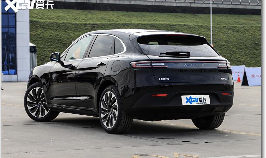 赛力斯SF5,问界M5,AITO