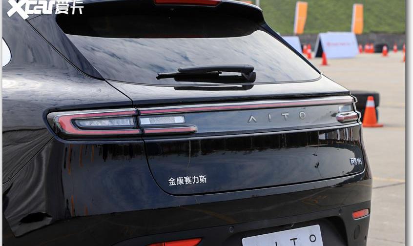 赛力斯SF5,问界M5,AITO