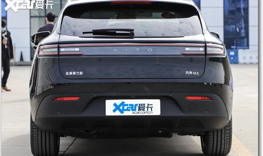 赛力斯SF5,问界M5,AITO