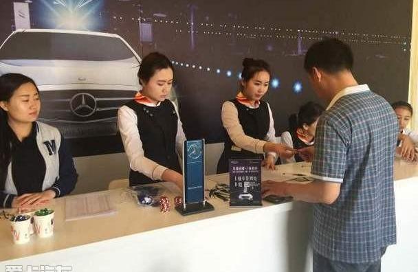 奔驰,奔驰E级,奥迪,奥迪A6,宝马5系