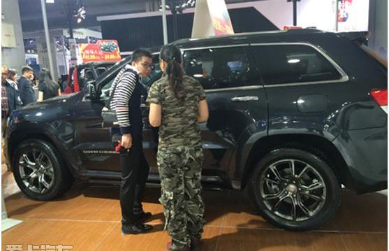 Jeep,奥迪,奥迪A6,奔驰,炮
