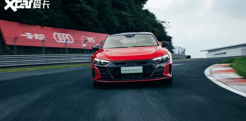 奥迪,奥迪Q6,奥迪R8