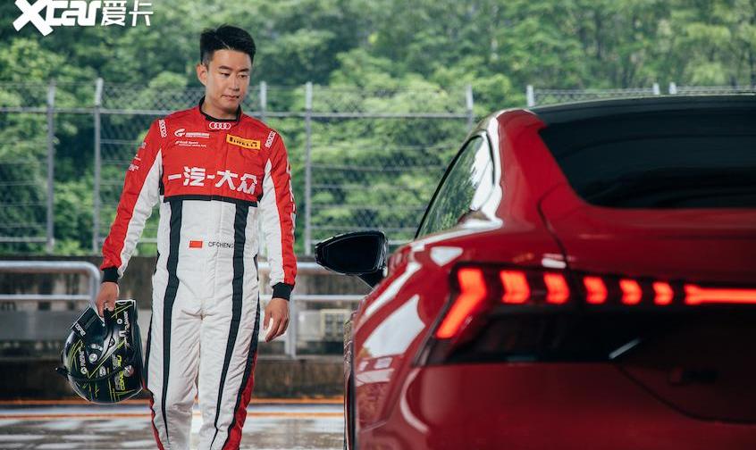 奥迪,奥迪Q6,奥迪R8