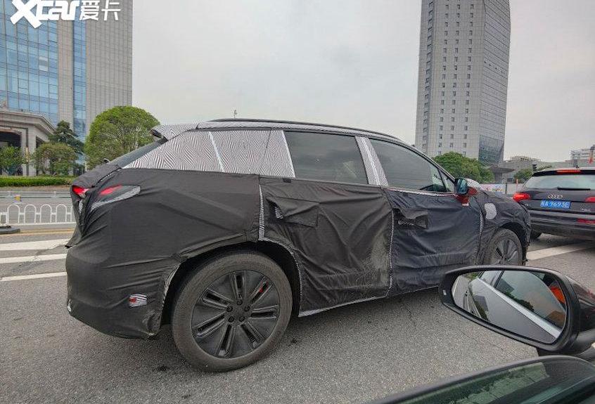 蔚来,蔚来ES7,奥迪,奥迪Q6