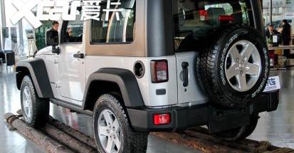 牧马人,Jeep,三菱,丰田,BJ212