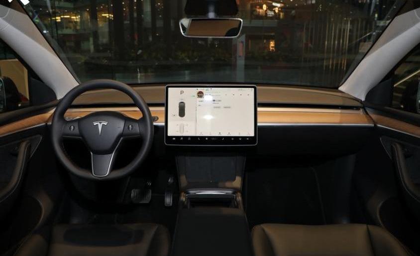 Model Y,Model 3,特斯拉,奔驰,奔驰GLC