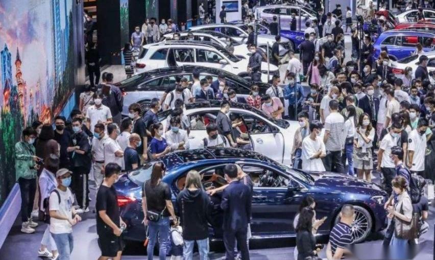 优越,现代