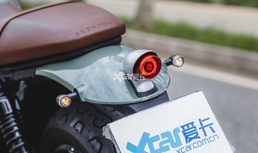 东南
