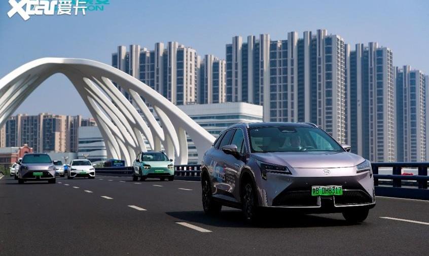 AION LX,埃安,优越,宾利,飞驰