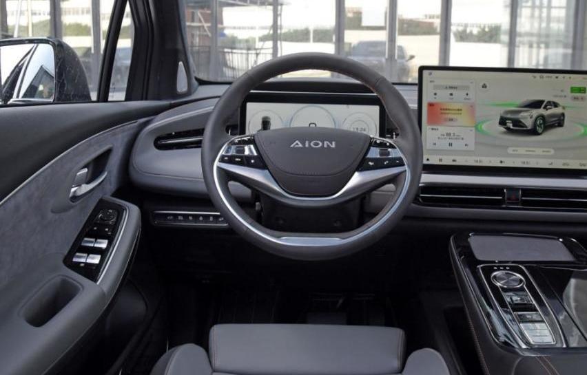 埃安,AION LX