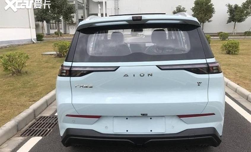 埃安,AION Y