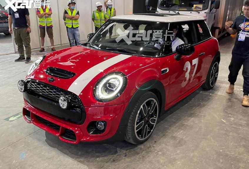 MINI