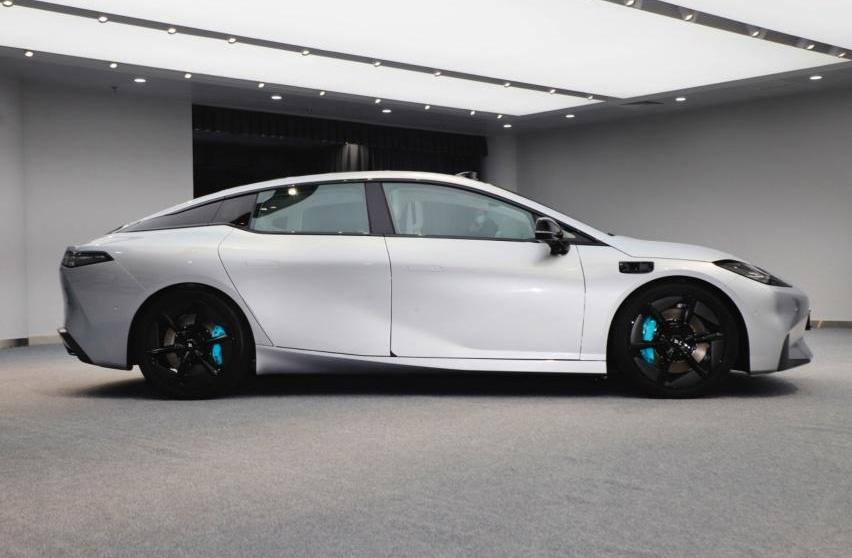 埃安,Model 3,小鹏,智己L7,比亚迪