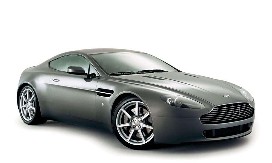 阿斯顿·马丁,V8 Vantage,法拉利
