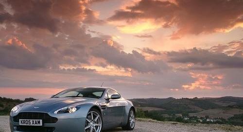 V8 Vantage