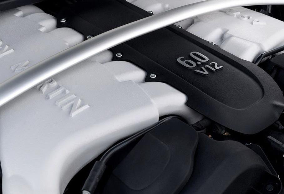 阿斯顿·马丁,V8 Vantage