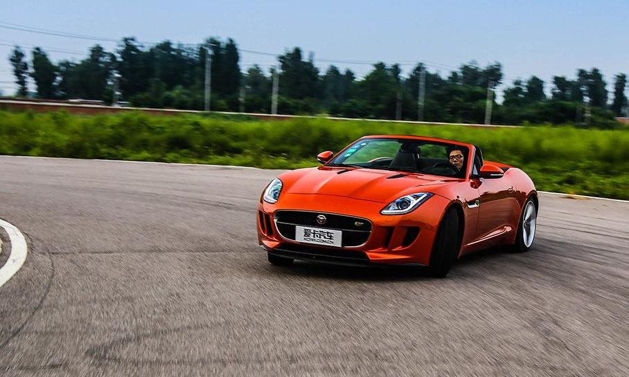 保时捷,保时捷911,奥迪,阿斯顿·马丁,V8 Vantage