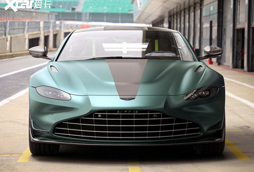 阿斯顿·马丁,阿斯顿·马丁DBX,V8 Vantage,优越,幻影