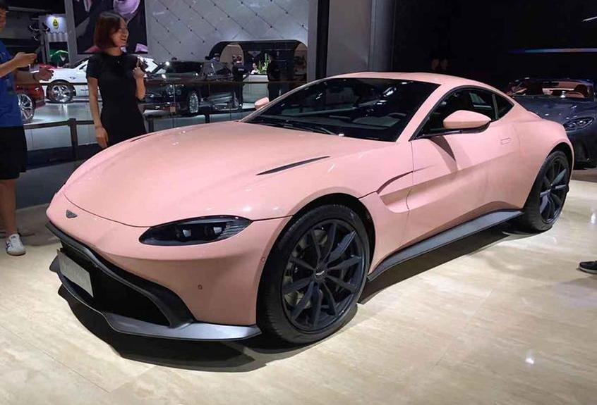 阿斯顿·马丁,V8 Vantage,阿斯顿·马丁DB11,阿斯顿·马丁DBS,法拉利