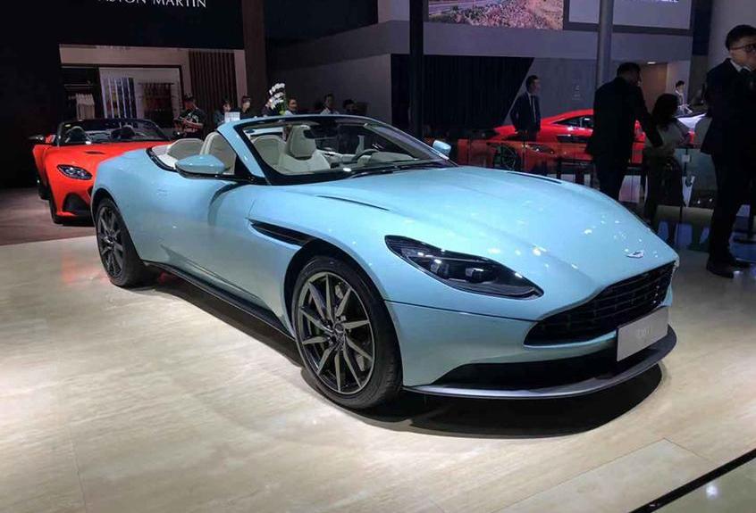 阿斯顿·马丁,V8 Vantage,阿斯顿·马丁DB11,阿斯顿·马丁DBS,法拉利