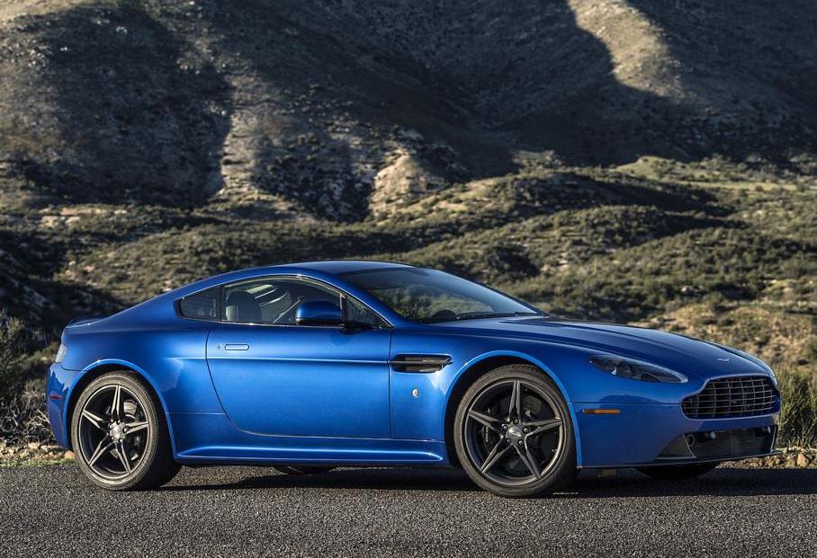 阿斯顿·马丁,V8 Vantage