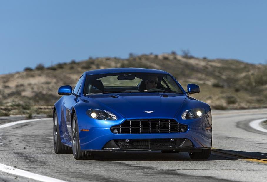阿斯顿·马丁,V8 Vantage
