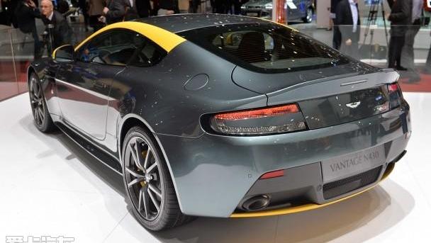 阿斯顿·马丁,V8 Vantage