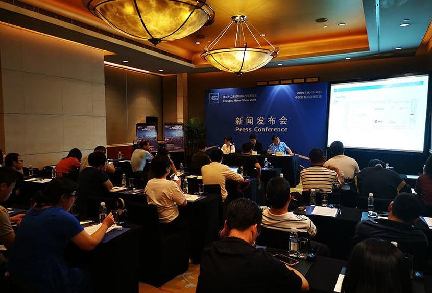 奥迪,奔驰,宝马,雷克萨斯,兰博基尼