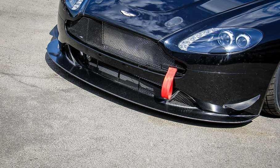 阿斯顿·马丁,V8 Vantage