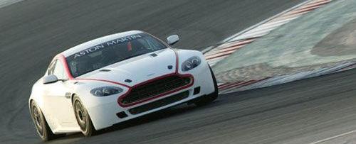 V8 Vantage