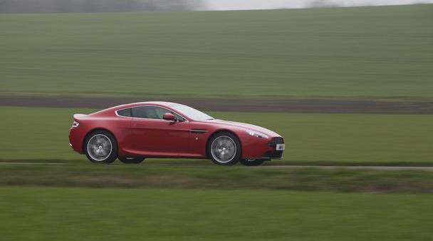 V8 Vantage,阿斯顿·马丁,现代