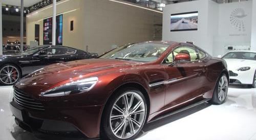阿斯顿·马丁,V8 Vantage