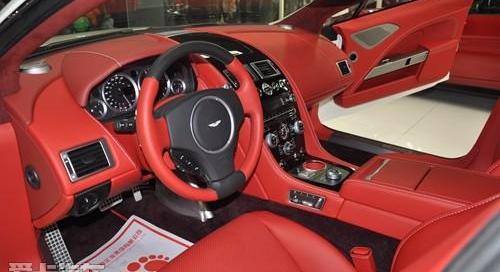 V8 Vantage,理念