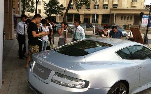阿斯顿·马丁,V8 Vantage,世纪