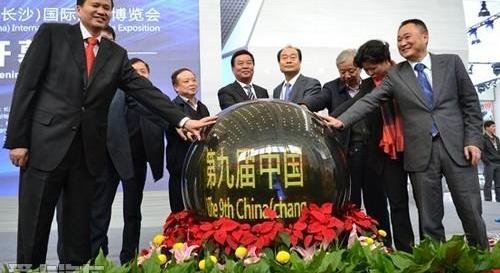 阿斯顿·马丁,雷克萨斯