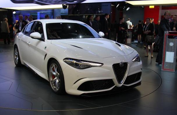 高尔夫,Giulia,宝马,保时捷,保时捷911