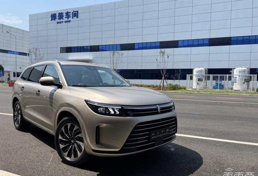 问界M7,理想ONE,问界M5,AITO,奔驰