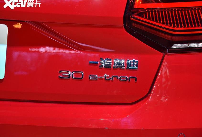 奥迪,奥迪Q2L,大众,一汽,奥迪Q8