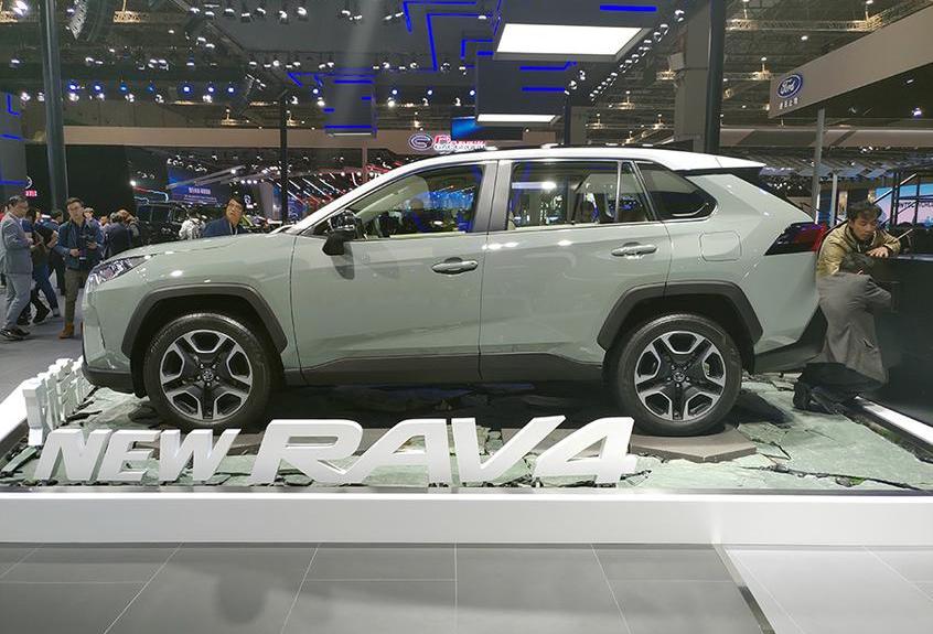 揽胜,揽胜极光,丰田,路虎,RAV4荣放