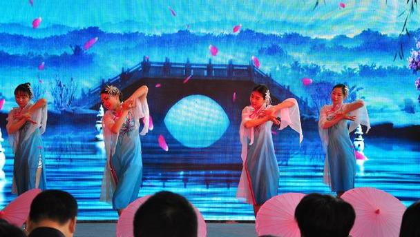 奔驰,奔驰V级