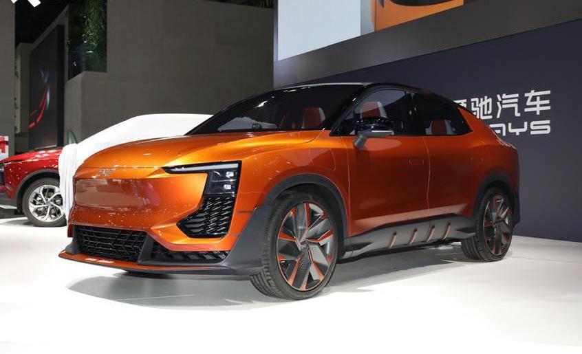 特斯拉,爱驰,Model 3,奥迪,阿斯顿·马丁