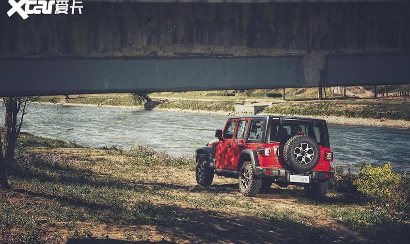 牧马人,Jeep,奔驰,路虎,卫士