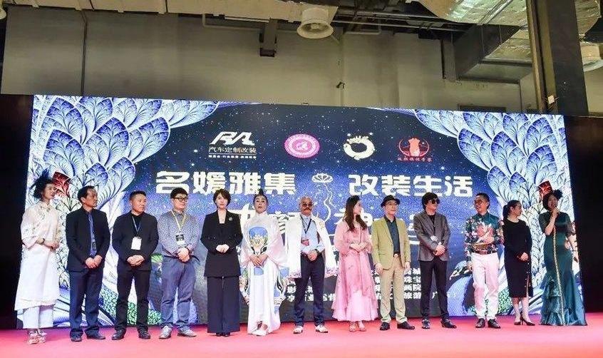 奔驰,迈莎锐,铂驰,丰田,途睿欧