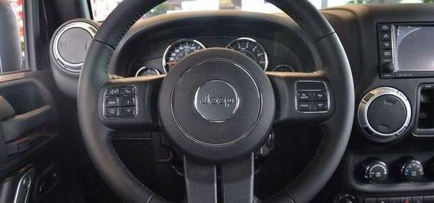 牧马人,Jeep,Alpine,炮