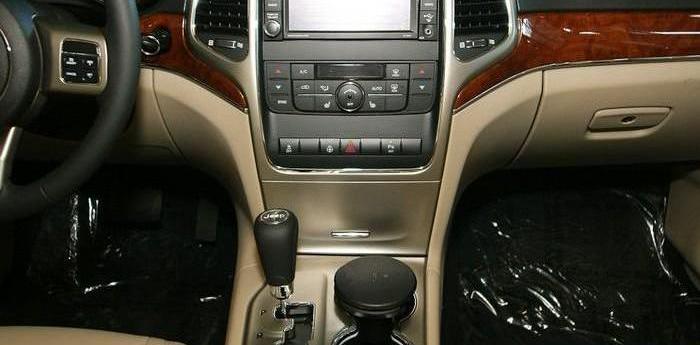 Jeep,Alpine,本田,福特,东风