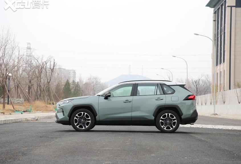 RAV4荣放,丰田,一汽,锐际