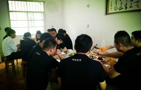奔驰,奔驰C级