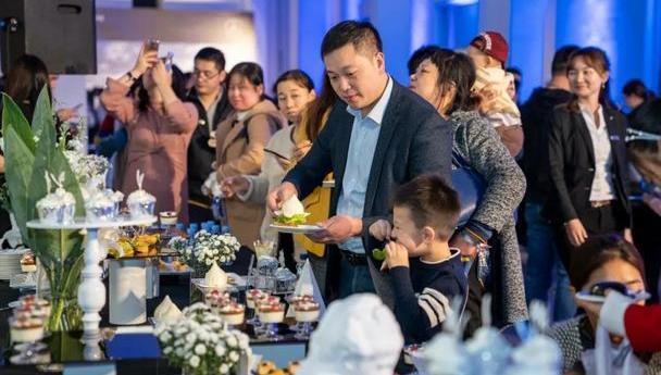 奔驰,奔驰C级,现代