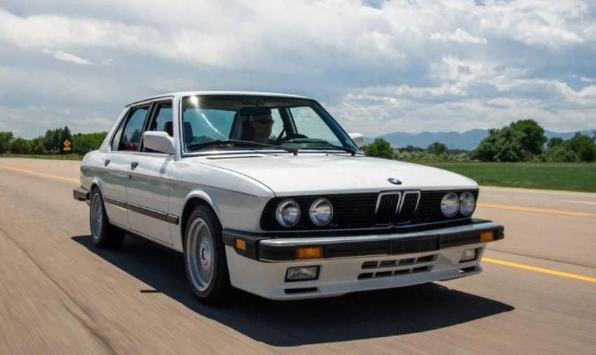 宝马,宝马5系,奔驰