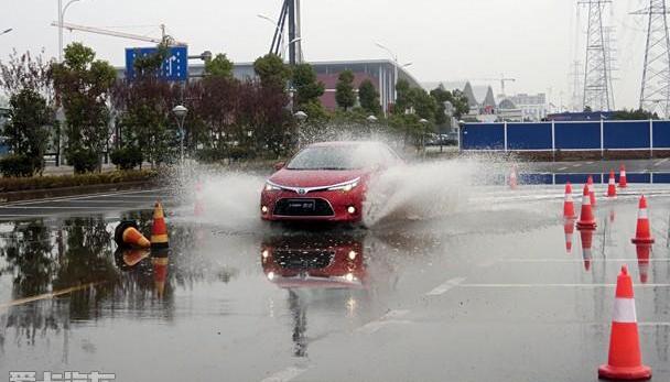 雷凌,凌派,轩逸,丰田,汉